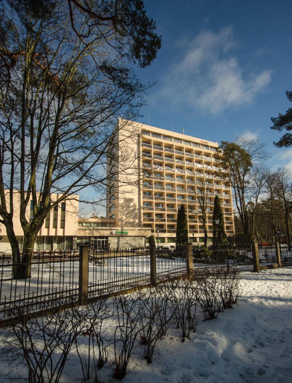 Resort - Rehabilitation Center Sanatorium Belorusija Jūrkalne Exterior foto